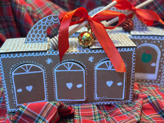 Estuche D.O. Alcarria – Decorado a Mano (Edición Navidad casa jengibre)